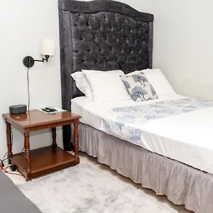 mona-master-suite.comcaribbean.com/